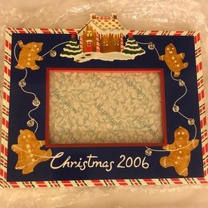 2006 CHRISTMAS PICTURE FRAME